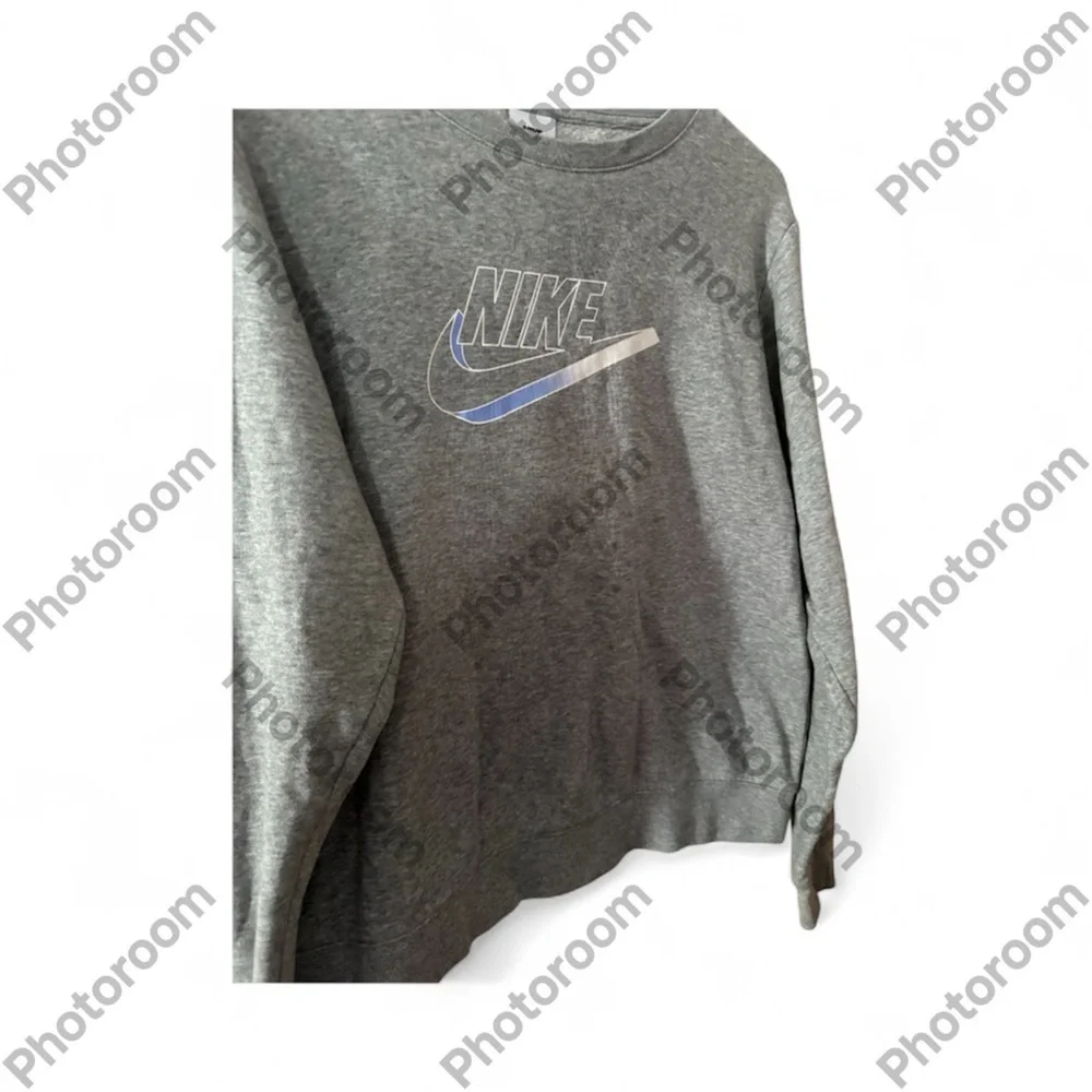 NIKE Gradient Swoosh Crew Neck Sweatshirt Grey/Blue XS